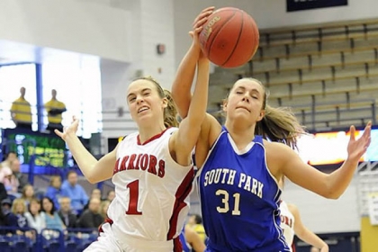 Elizabeth Forward's Alison Pastore and South Park's Shelby Lindsay go for the ball in the WPIAL Class AAA championship Saturday.
