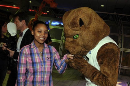 Sydney Moore with the Pitt Panther.