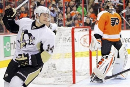 Chris Kunitz reacts after scoring against Philadelphia Flyers goalie Ilya Bryzgalov in the first period of the Penguins' 5-4 win Thursday, March 7.