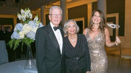 Dr Mark and Roseanne Wholey, flank her co-chair Rose Kutsenkow