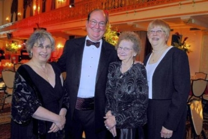 Nurses Pauline Amaismeier, Marjorie Montanari, and Barbara Spier, with Jim Garraux.
