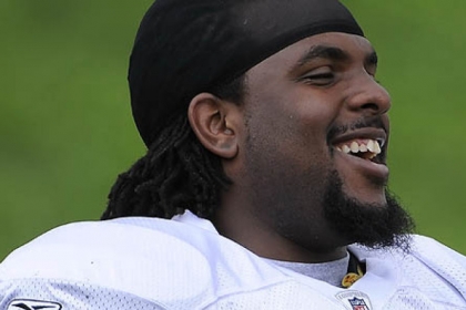 Offensive guard Willie Colon.