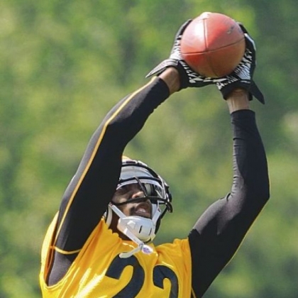 Cornerback Keenan Lewis snags a ball in a drill at a Steelers practice at their South Side facilities in May.