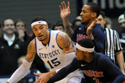 Velton Jones spearheads a defensive effort against Kentucky's Willie Cauley-Stein in the first half of Robert Morris' upset victory in the NIT first round Tuesday night at Sewall Center.