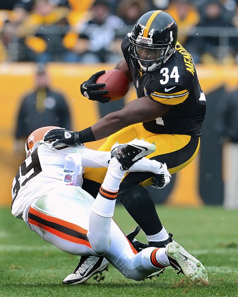 New Arizona coach Arians welcomes Mendenhall with no reservatio…