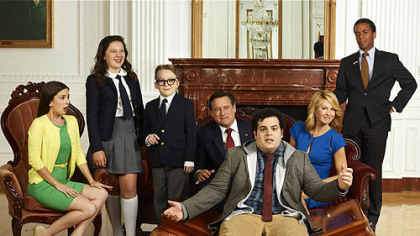 Josh Gad is front and center in he cast of "1600 Penn," about a dysfunctional family in the White House. From left: Martha MacIsaac as Becca, Amara Miller as Marigold, Benjamin Stockham as Xander, Bill Pullman as the president, Gad as Skip, Jenna Elfman as the first lady and Andre Holland as Marshall Malloy.
