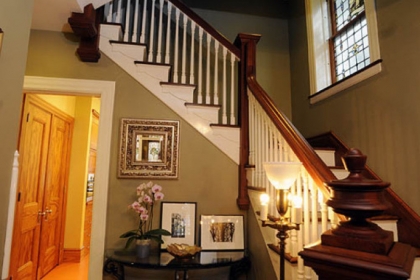 Entrance foyer and stairs.