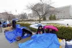 Landmark gay marriage cases go before U.S. Supreme Court