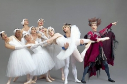 Dance preview: Trocks drag humor onto dance floor