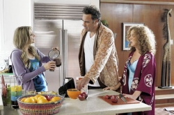 Tuned In: ABC, DirecTV shows fall flat on a crowded night of premieres