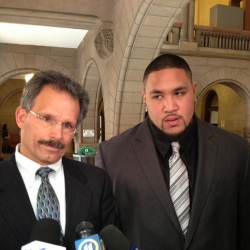 Steelers lineman Ta'amu pleads guilty in drunken South Side rampage