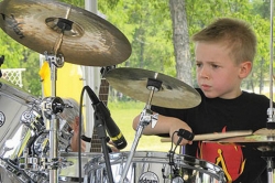 Six-year-old Washington, Pa., drummer Avery Molek will play live on 'Good Morning America' with Brad Paisley
