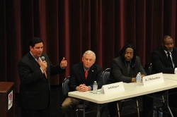 Pittsburgh's Democratic mayoral hopefuls debate issues